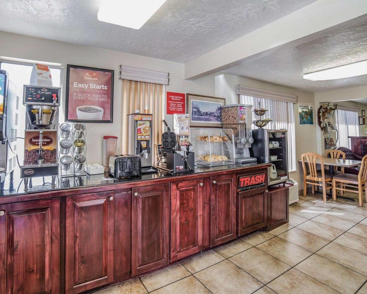 Econo Lodge Downtown Vernal Ngoại thất bức ảnh