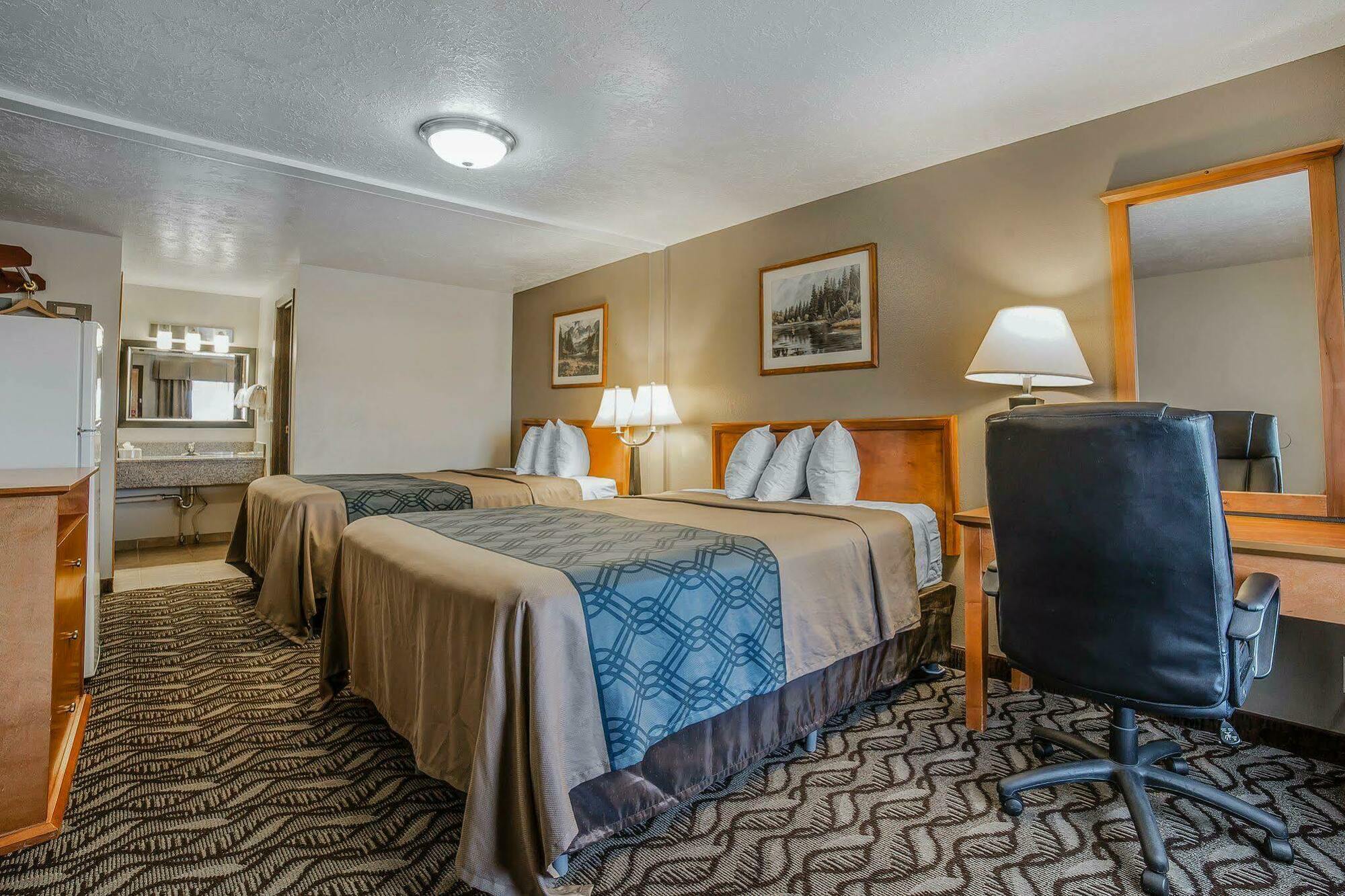 Econo Lodge Downtown Vernal Ngoại thất bức ảnh
